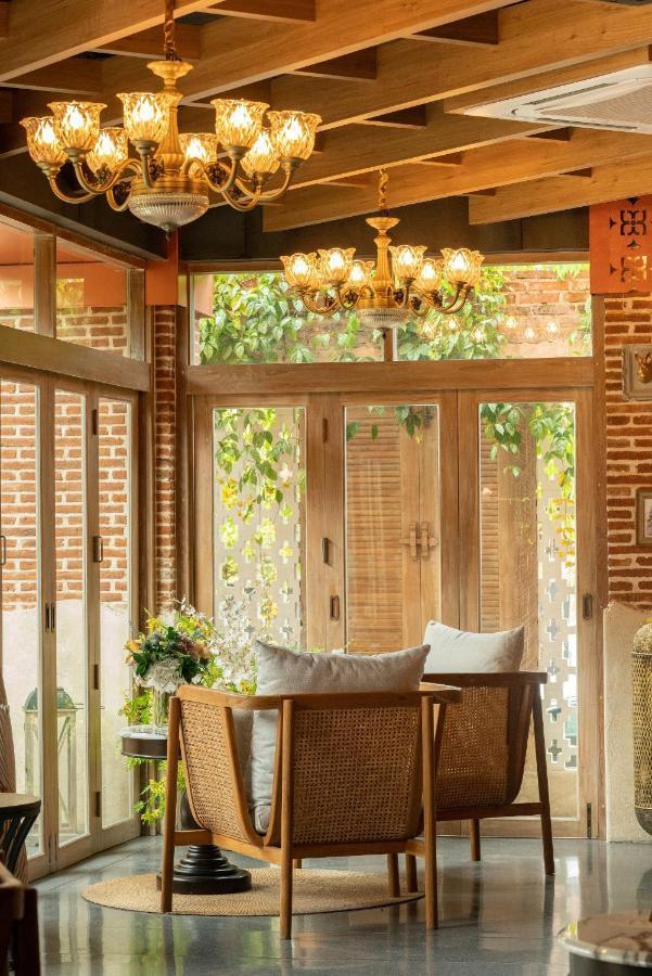 Sanae' Oldtown Hotel Chiang Mai Zewnętrze zdjęcie